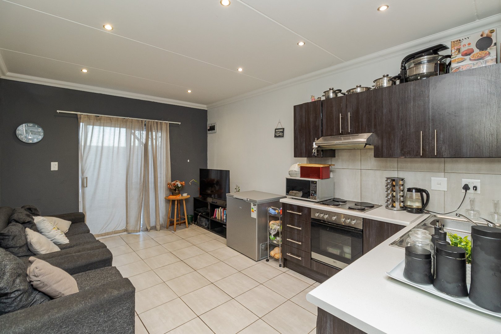 2 Bedroom Property for Sale in Hagley Western Cape